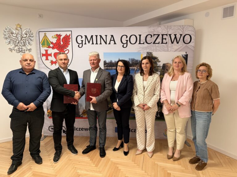 Umowa podpisana. Ulica Wiejska w&nbsp;Wysokiej Kamieńskiej zostanie przebudowana