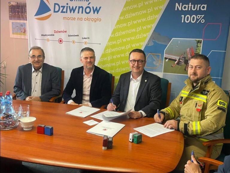 OSP Dziwnów z&nbsp;dofinansowaniem. Będzie remont dachu remizy