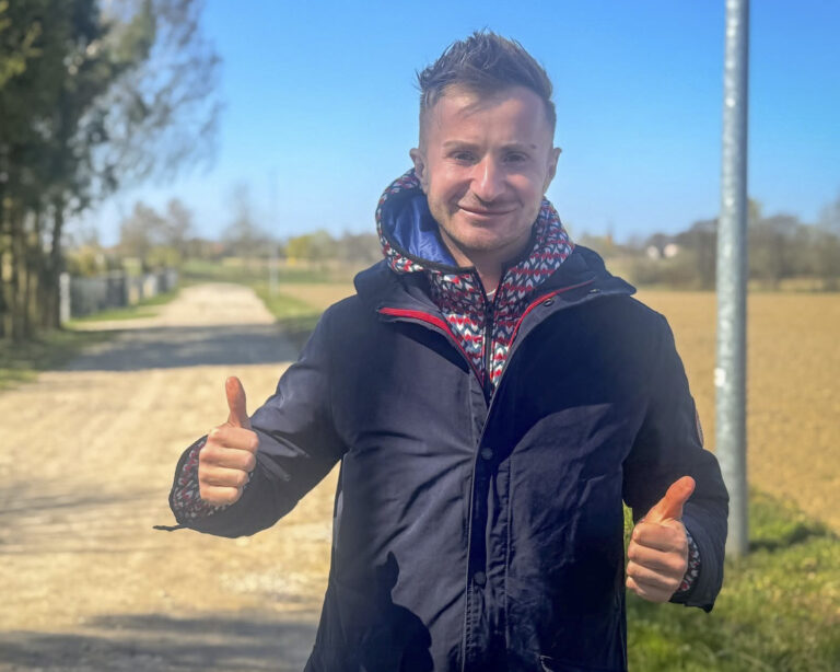 Chcesz studiować? Zostań urzędnikiem w&nbsp;Świerznie. 20 tysięcy na&nbsp;studia dla jednej osoby!
