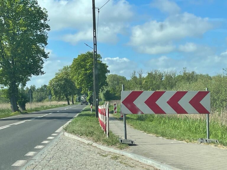 Marszałek odpowiedział na&nbsp;petycję: rondo nie&nbsp;zapewni płynnego ruchu. Zaproponował inne rozwiązanie. Co&nbsp;na&nbsp;to&nbsp;gmina i&nbsp;powiat kamieński?