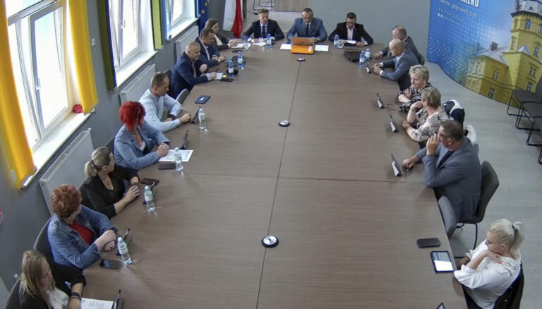 Deficyt wzrósł. Brakuje 2 milionów na&nbsp;jego pokrycie. Gmina Świerzno planuje  obligacje
