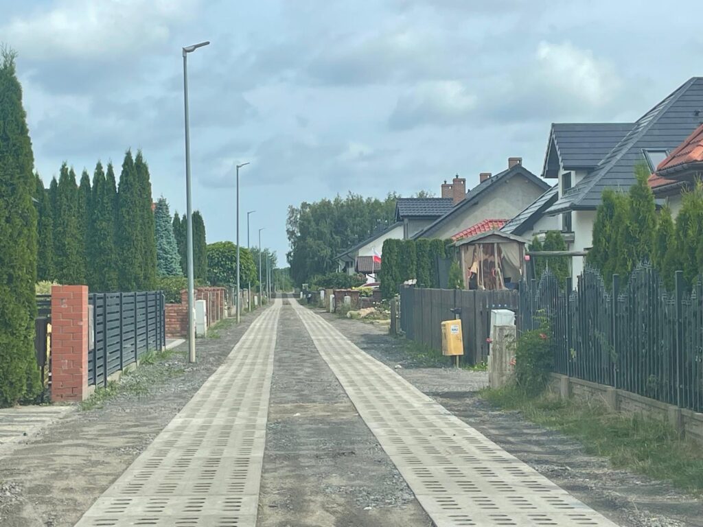 Ulica Wieniawskiego. Droga przetrwała ulewę, ale to nie koniec pytań 3 15a3cef5 ac12 4638 8ed9 a9c8bbfe6eac