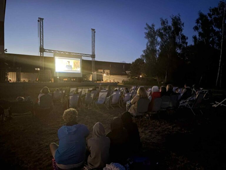 Letnie Kino Plenerowe w&nbsp;Dziwnowie. W&nbsp;piątek seans w&nbsp;Parku Miejskim