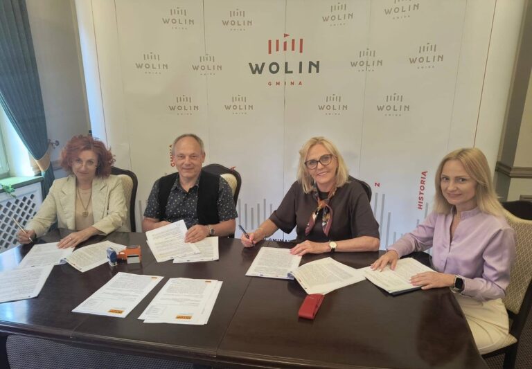 Nowa plaża i&nbsp;kąpielisko w&nbsp;Wolinie za&nbsp;ponad 4,6 mln zł