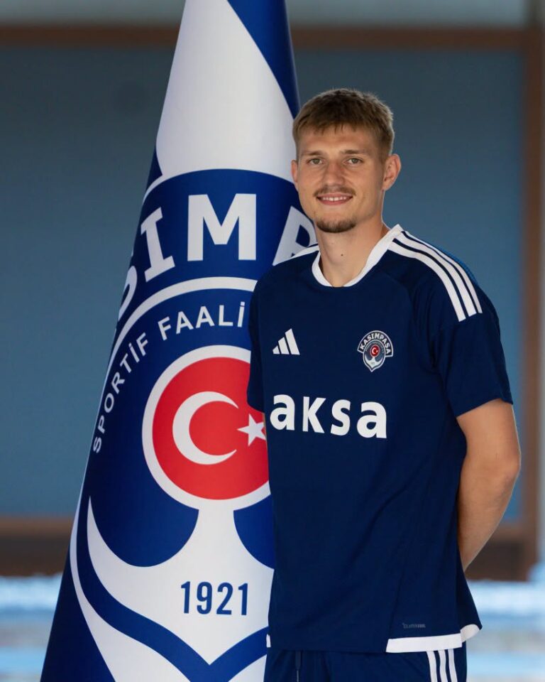 Adrian Benedyczak zostaje w&nbsp;Kasımpaşy na&nbsp;dłużej!