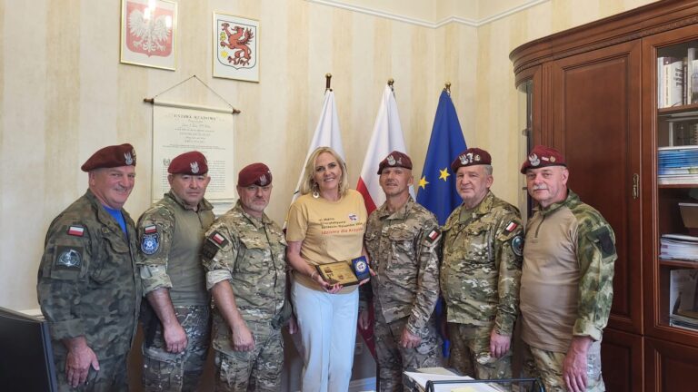 Marsz dla Krzyśka dotarł do&nbsp;Wolina. Uczestnicy idą ze&nbsp;Szczecina do&nbsp;Dziwnowa