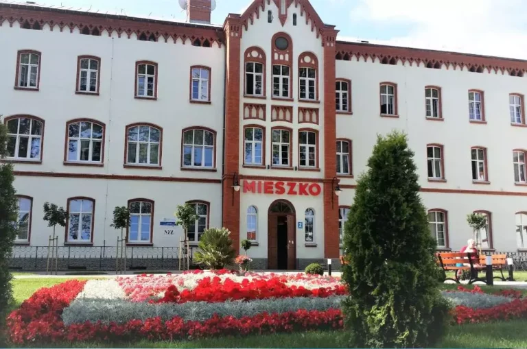 Radni przyjęli program zdrowotny. Czy&nbsp;realizatora programu wyłonił sam program? 
