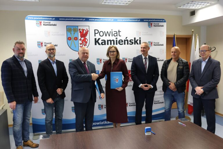 W&nbsp;Benicach powstanie nowoczesna stajnia dydaktyczna za&nbsp;blisko 4,7 mln zł