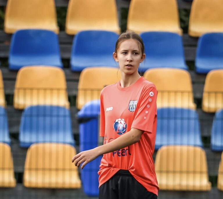 Piłkarka ze&nbsp;Świerzna Agata Graczyk w&nbsp;reprezentacji Polish Soccer Skills