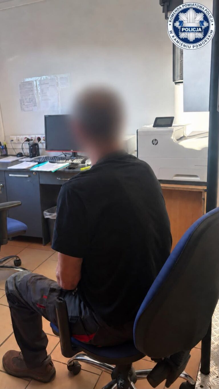 Obywatelskie ujęcie nietrzeźwego kierującego. Zdecydowana reakcja mieszkanki zapobiegła dalszej niebezpiecznej jeździe