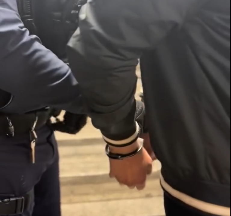 WŁAMANIE, KRADZIEŻ I&nbsp;AGRESJA WOBEC POLICJANTÓW. 33-LATEK TRAFIŁ DO&nbsp;ARESZTU!